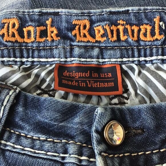 Rock Revival Betty Easy Crop Embroidered Gem Embellished Denim Capri Jeans - Picture 9 of 16